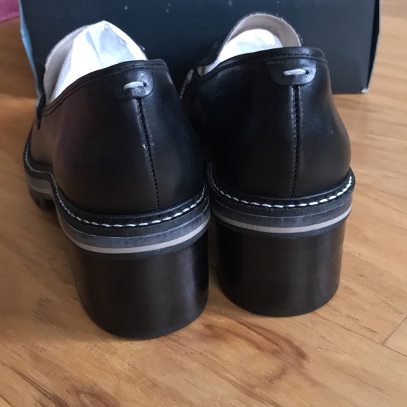 Anthropologie Bernardo Selma Heeled Loafers Black 10 - Picture 7 of 8